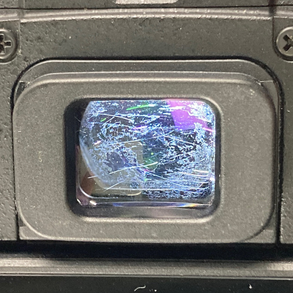 ニコン Nikon D7500 18-140 VR レンズキット デジタル 一眼レフカメラ 【中古】