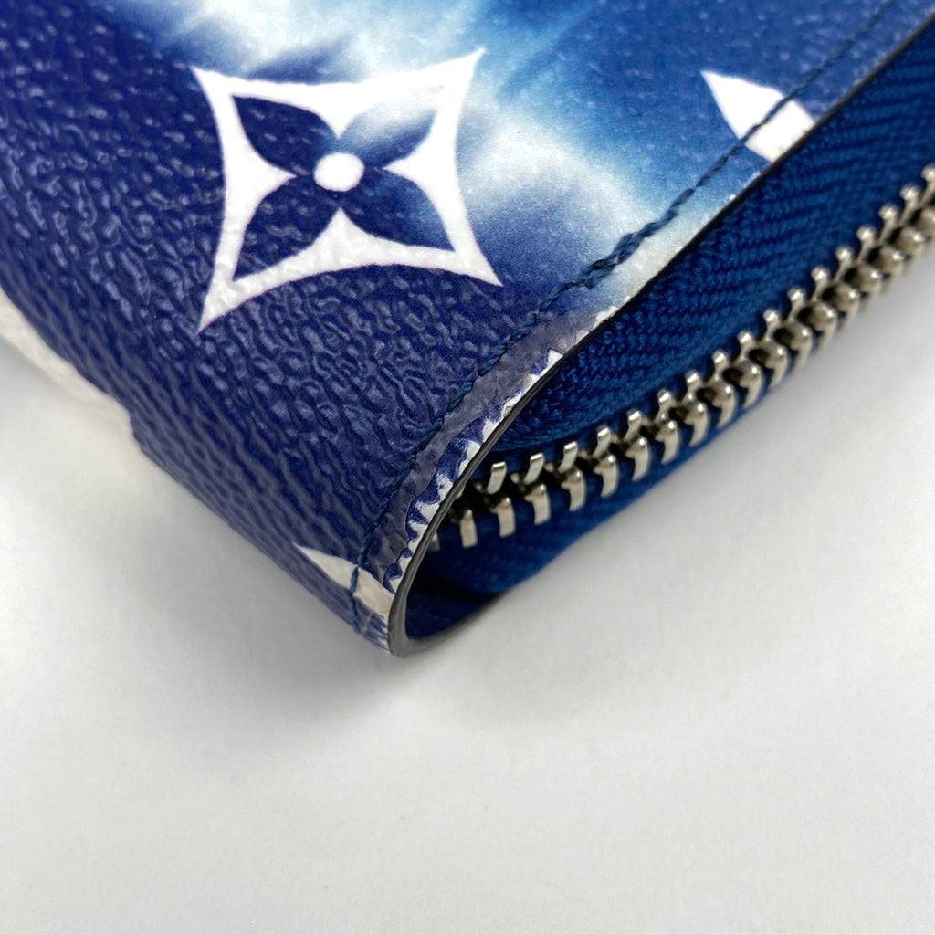 ルイ・ヴィトン ジッピーウォレット LV エスカル ラウンドファスナー 長財布 モノグラム ブルー M68841 レディース 【中古】brbag