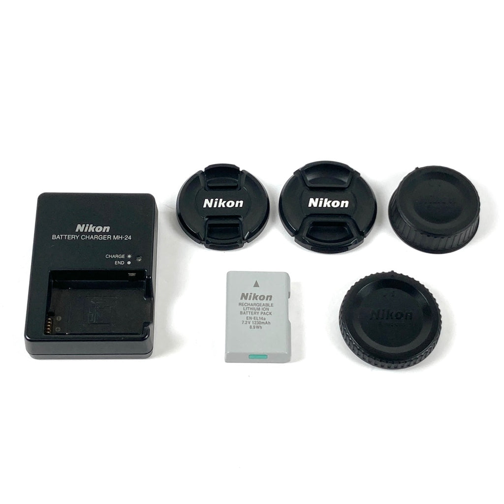 ニコン Nikon D5600 ダブルズームキット デジタル 一眼レフカメラ 【中古】cambb