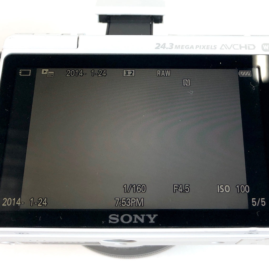 【在庫一掃】 ソニー SONY α5100 ILCE-5100 ホワイト ［ジャンク品］ デジタル ミラーレス 一眼カメラ 【中古】cambb