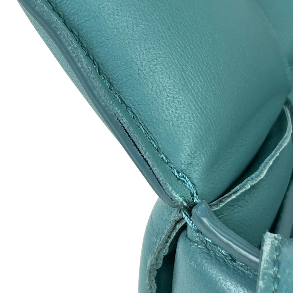 【在庫一掃】 ボッテガヴェネタ パデッド カセット ショルダーバッグ マキシイントレチャート ショルダーバッグ レザー ターコイズブルー レディース 【中古】 brbag