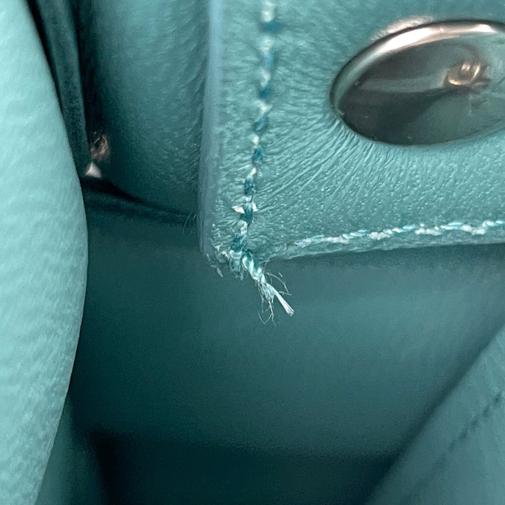 【在庫一掃】 ボッテガヴェネタ パデッド カセット ショルダーバッグ マキシイントレチャート ショルダーバッグ レザー ターコイズブルー レディース 【中古】 brbag