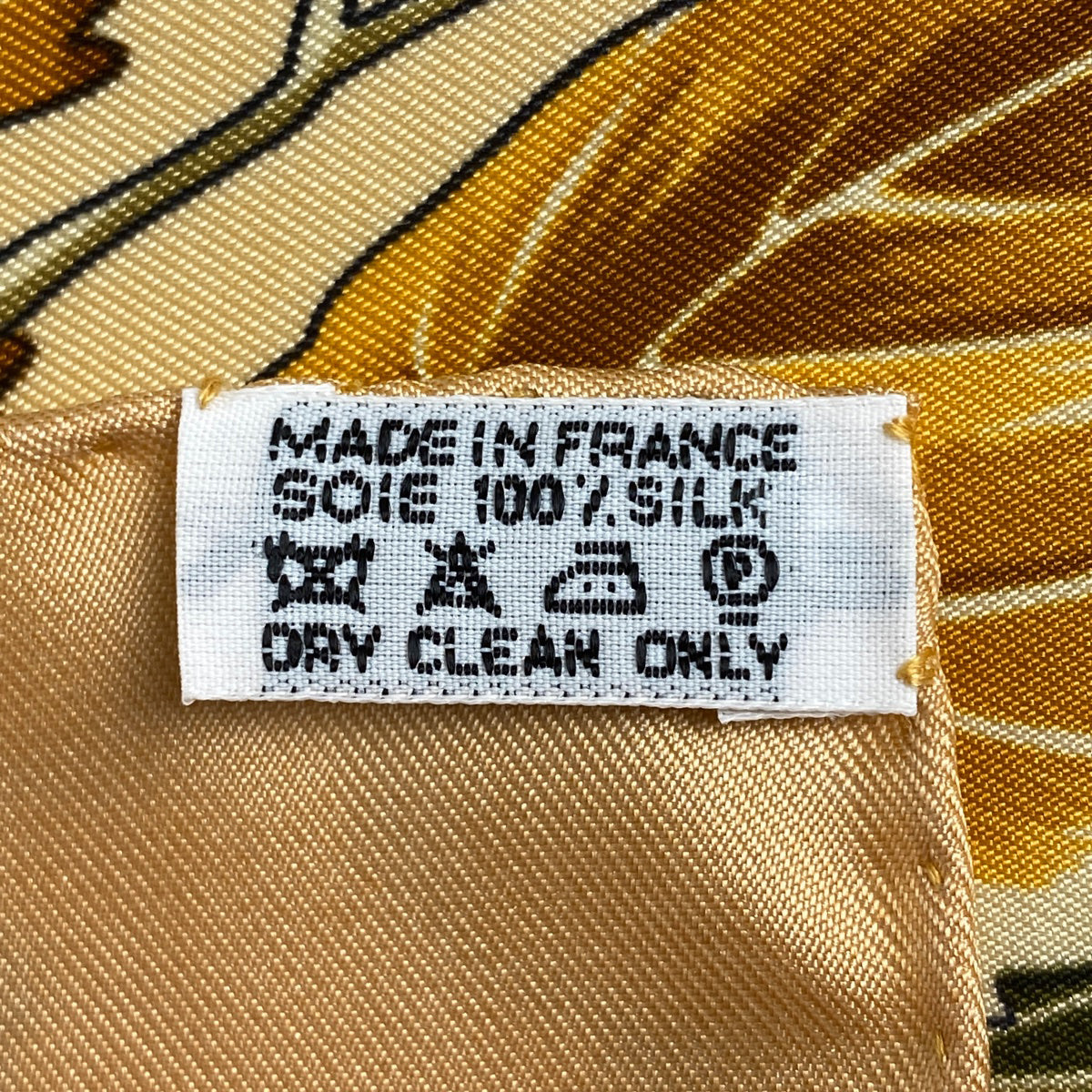 バイセル公式】エルメス カレ 90 l'ARBRE de SOiE 絹の木 桑の木