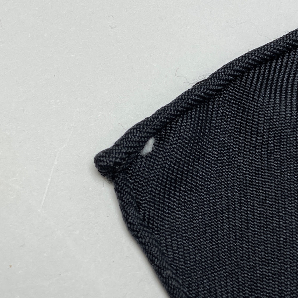 エルメス カレ 90 Qu importe le flacon 香水瓶 Pourvu qu’on ait l’ivresse スカーフ シルク ブラック マルチカラー レディース 【中古】brbag