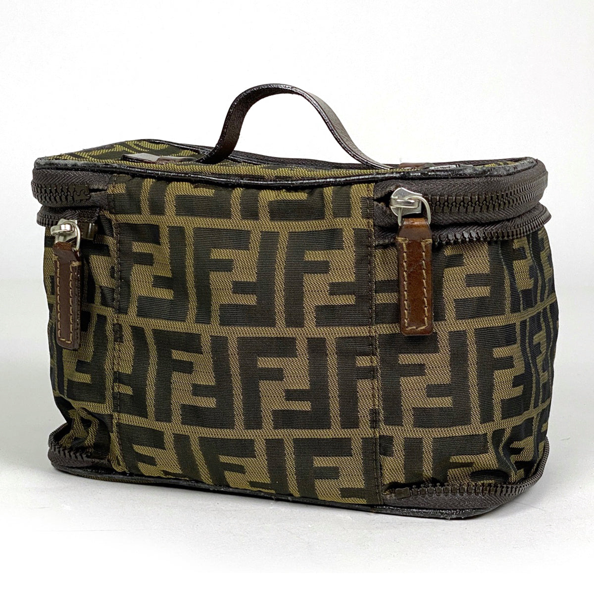 FENDI ズッカ柄シルバー金具ミニバニティバック　ヴィテージ バイセル公式】フェンディ ズッカ柄 バニティバッグ 折りたたみ