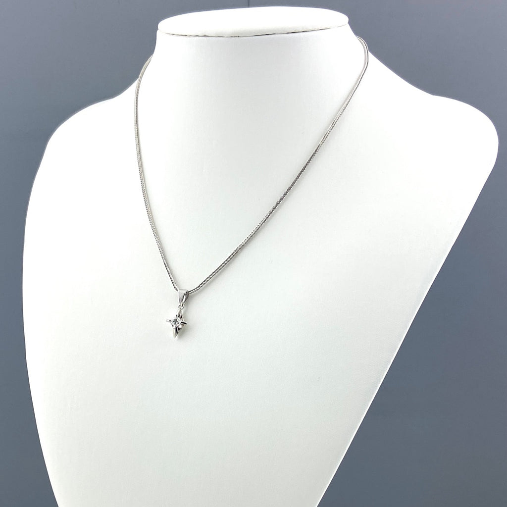 メレダイヤ デザインネックレス プラチナ ペンダント ネックレス Pt900 Pt850 ダイヤモンド レディース 【中古】nbjwl