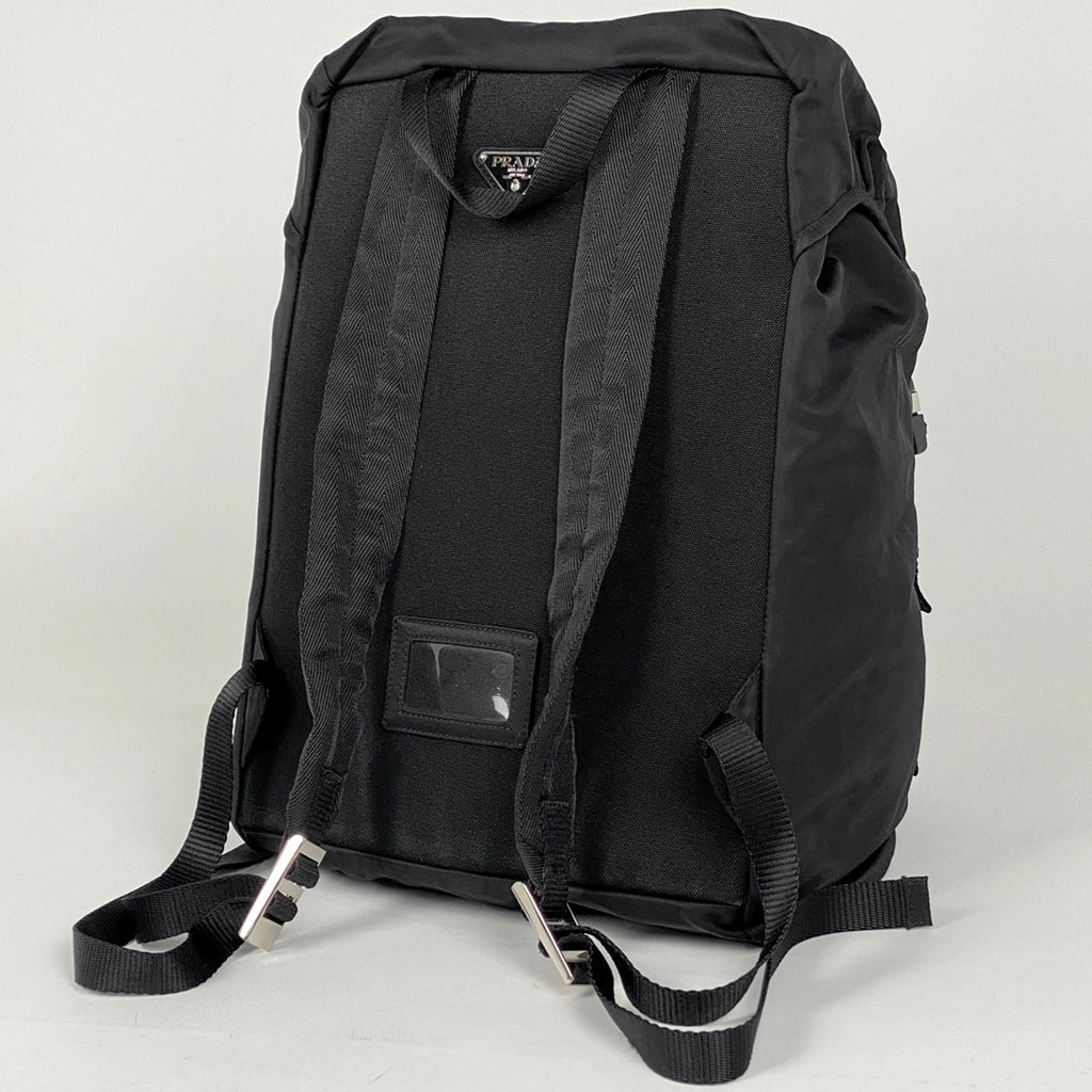 プラダ ロゴプレート リュックサック デイパック バックパック リュック ナイロン ネロ(ブラック) レディース 【中古】brbag