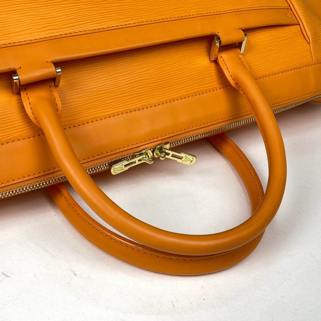 ルイ・ヴィトン ダヌーラ GM 2WAY ショルダーバッグ ボストン ハンドバッグ エピ マンダリン M5890H レディース 【中古】brbag