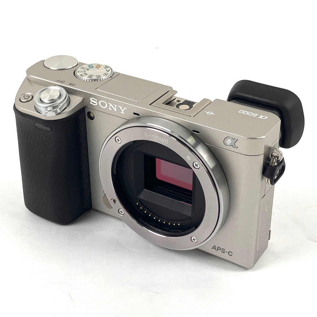 ソニー SONY α6000 ILCE-6000 S シルバー + E 30mm F3.5 Macro SEL30M35 デジタル ミラーレス 一眼カメラ 【中古】