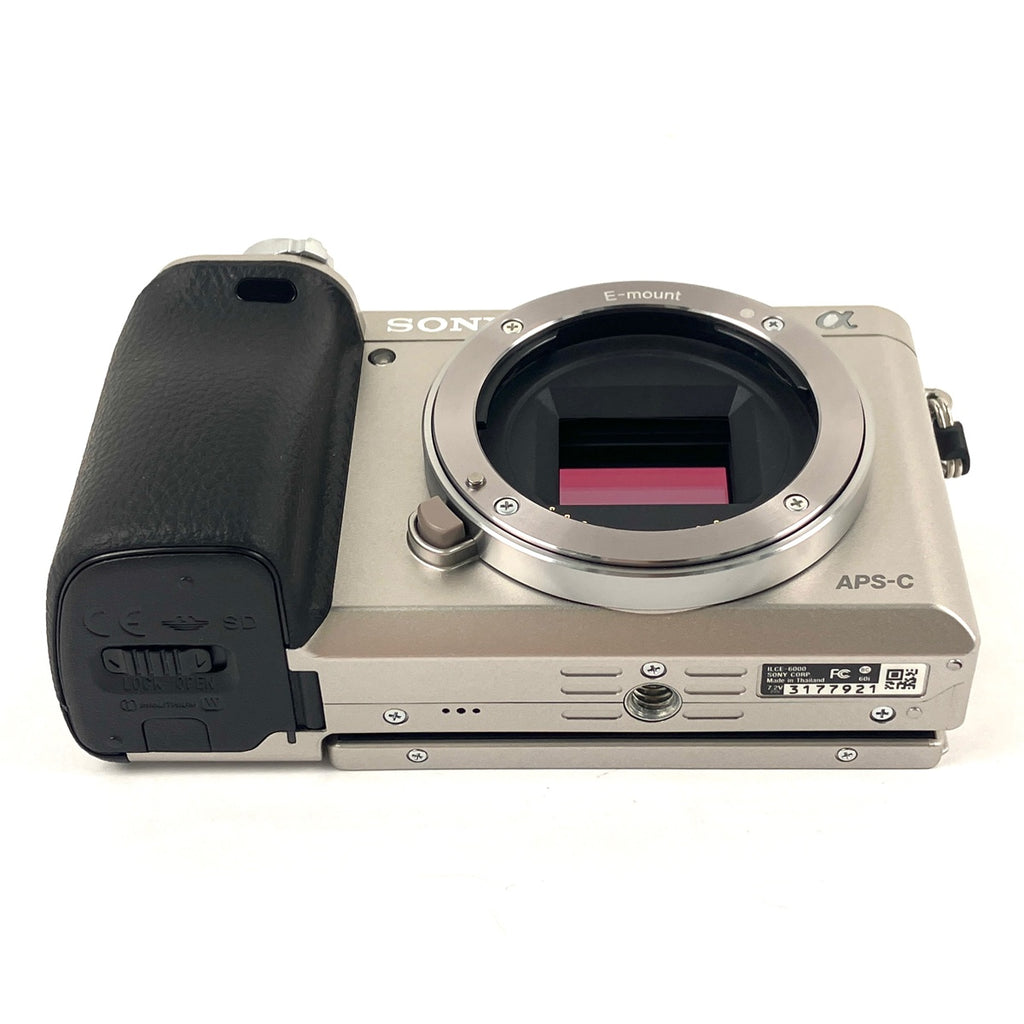 ソニー SONY α6000 ILCE-6000 S シルバー + E 30mm F3.5 Macro SEL30M35 デジタル ミラーレス 一眼カメラ 【中古】