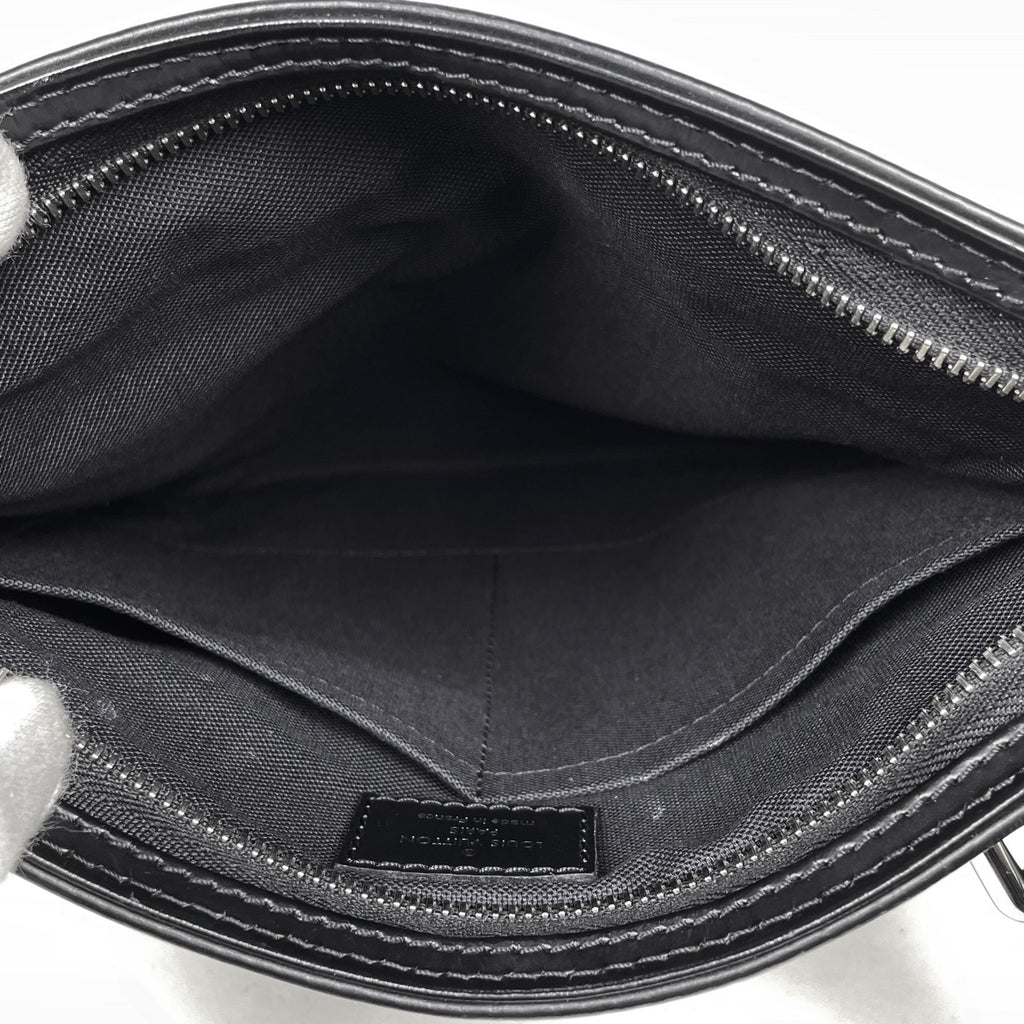 ルイ・ヴィトン トマス 斜め掛け ショルダーバッグ ダミエグラフィット ブラック N58028 メンズ 【中古】brbag