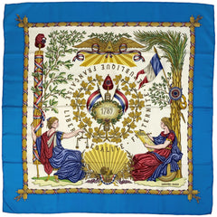 エルメス カレ 90 LIBERTE EGALITE FRATERNITE REPUBLIQUE FRANCAISE 1789 フランス革命を記念して スカーフ シルク ライトブルー マルチカラー レディース 【中古】 brbag