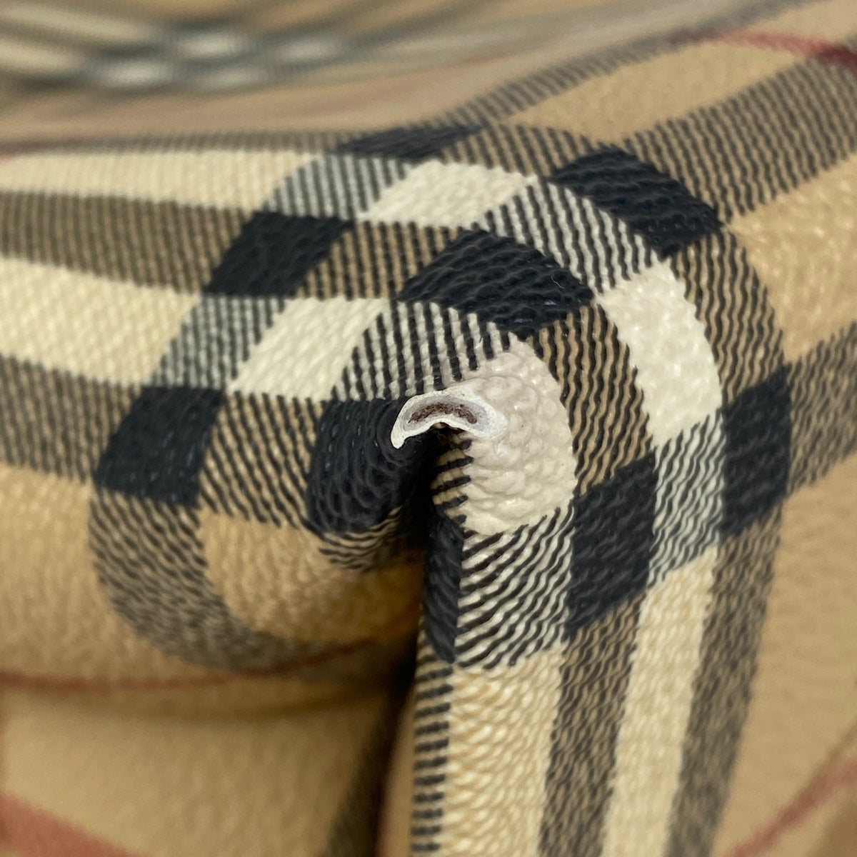 大特価】未使用BURBERRY ハート柄トートバッグ ハンドバッグ