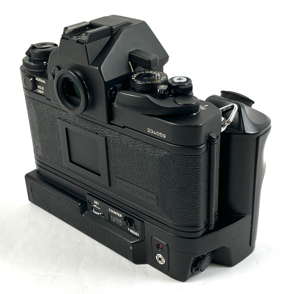 キヤノン Canon NEW F-1 AE ボディ［ジャンク品］ フィルム マニュアルフォーカス 一眼レフカメラ 【中古】cambb