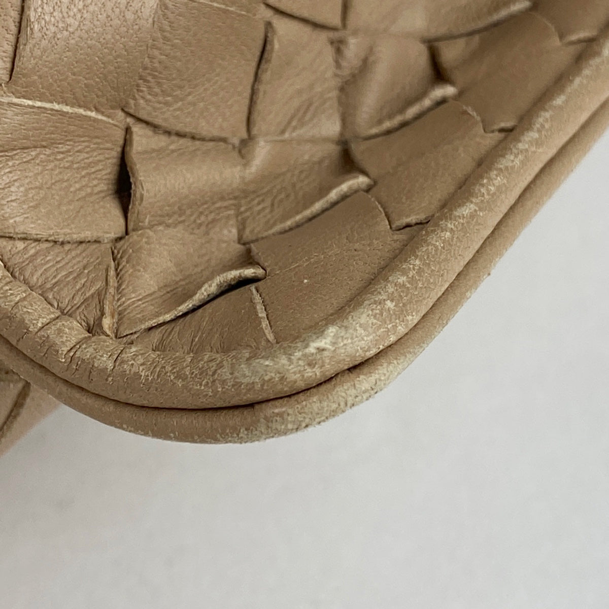 BOTTEGA VENETA ワンショルダー イントレチャート フラップ 茶