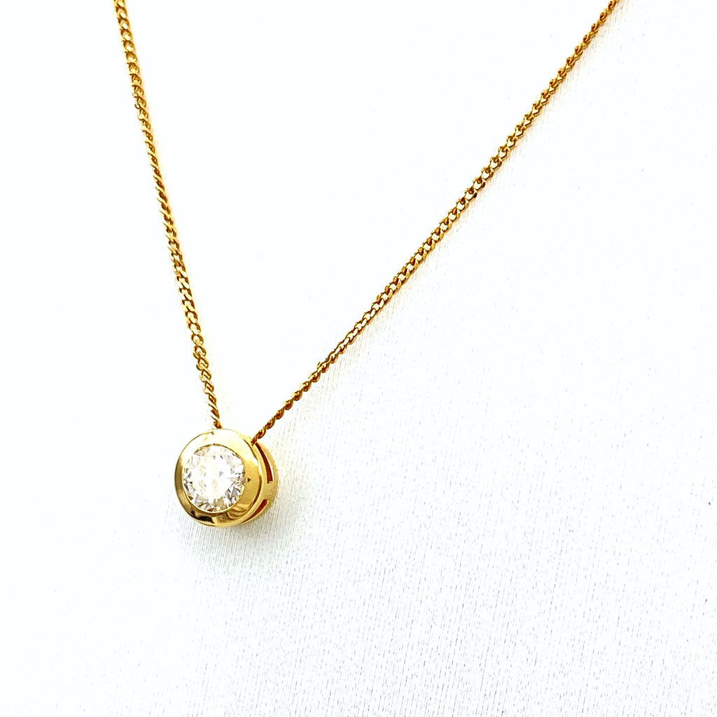 ダイヤモンド デザインネックレス YG イエローゴールド ペンダント ネックレス K18 ダイヤモンド レディース 【中古】nbjwl