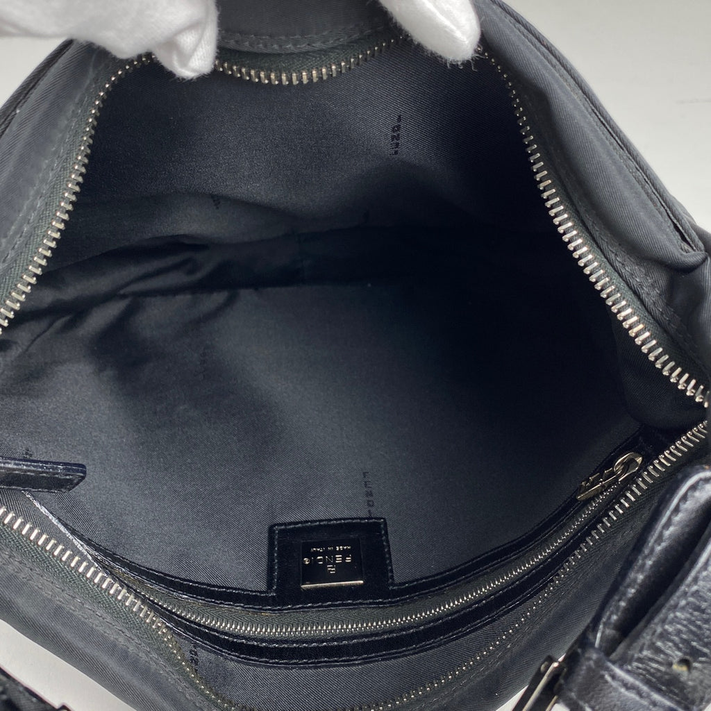 フェンディ ズッカロゴ ショルダーバッグ ハンドバッグ ショルダーバッグ ナイロン ブラック 15328 レディース 【中古】brbag