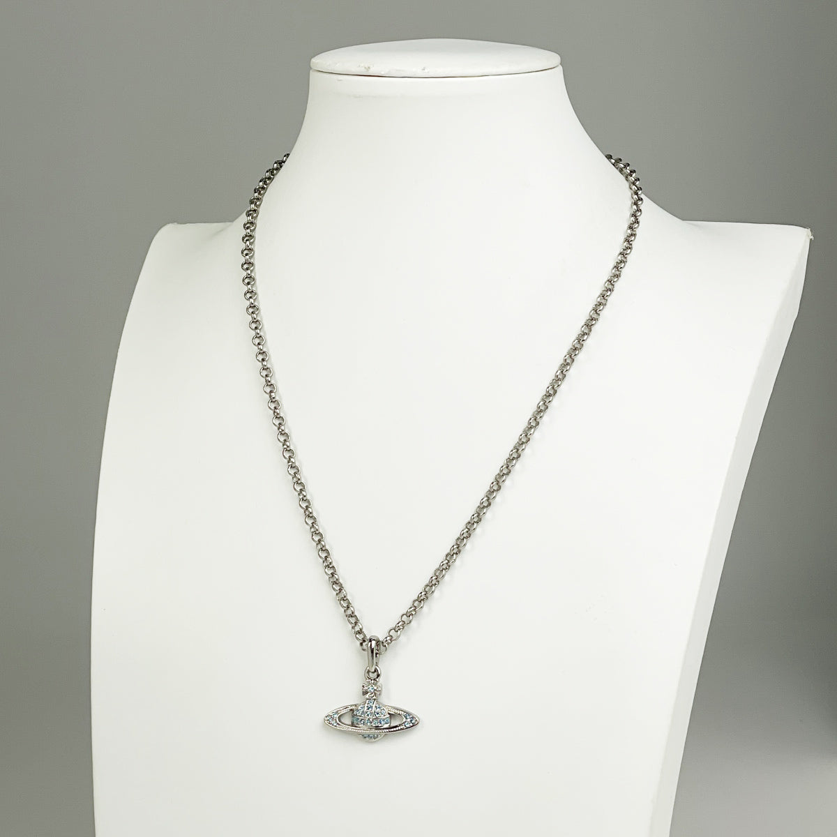 バイセル公式】ヴィヴィアンウエストウッド ミニバスレリーフ