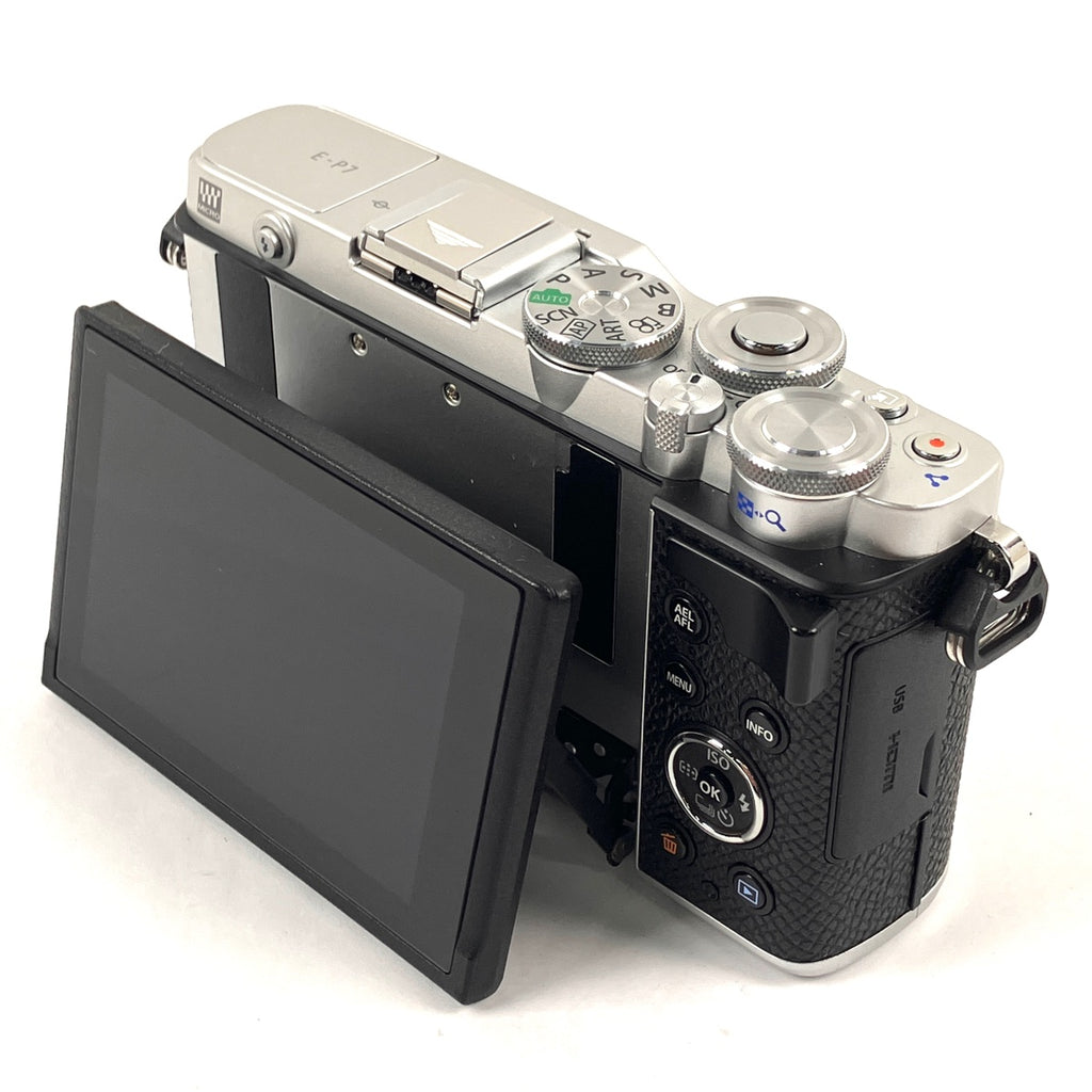 オリンパス OLYMPUS PEN E-P7 ボディ シルバー デジタル ミラーレス 一眼カメラ 【中古】