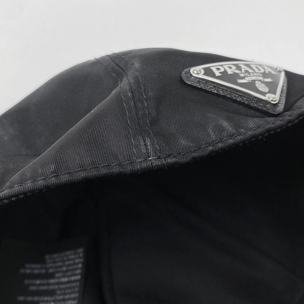 プラダ ロゴプレート キャップ ベースボールキャップ RE-NYLON 帽子 キャップ ナイロン ネロ(ブラック) レディース 【中古】brapp