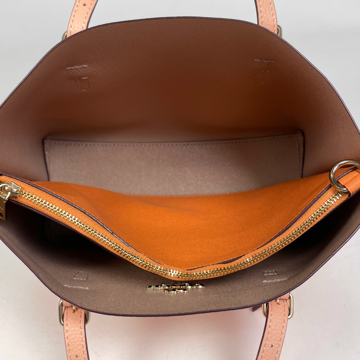 バイセル公式】コーチ ロゴ ハンドバッグ 2WAY ショルダーバッグ