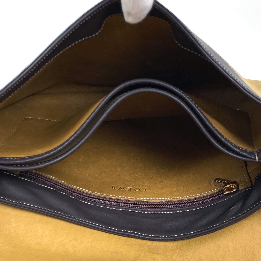 ロエベ アナグラム ショルダーバッグ 肩掛け ショルダーバッグ スエード グリーン ブラウン レディース 【中古】brbag