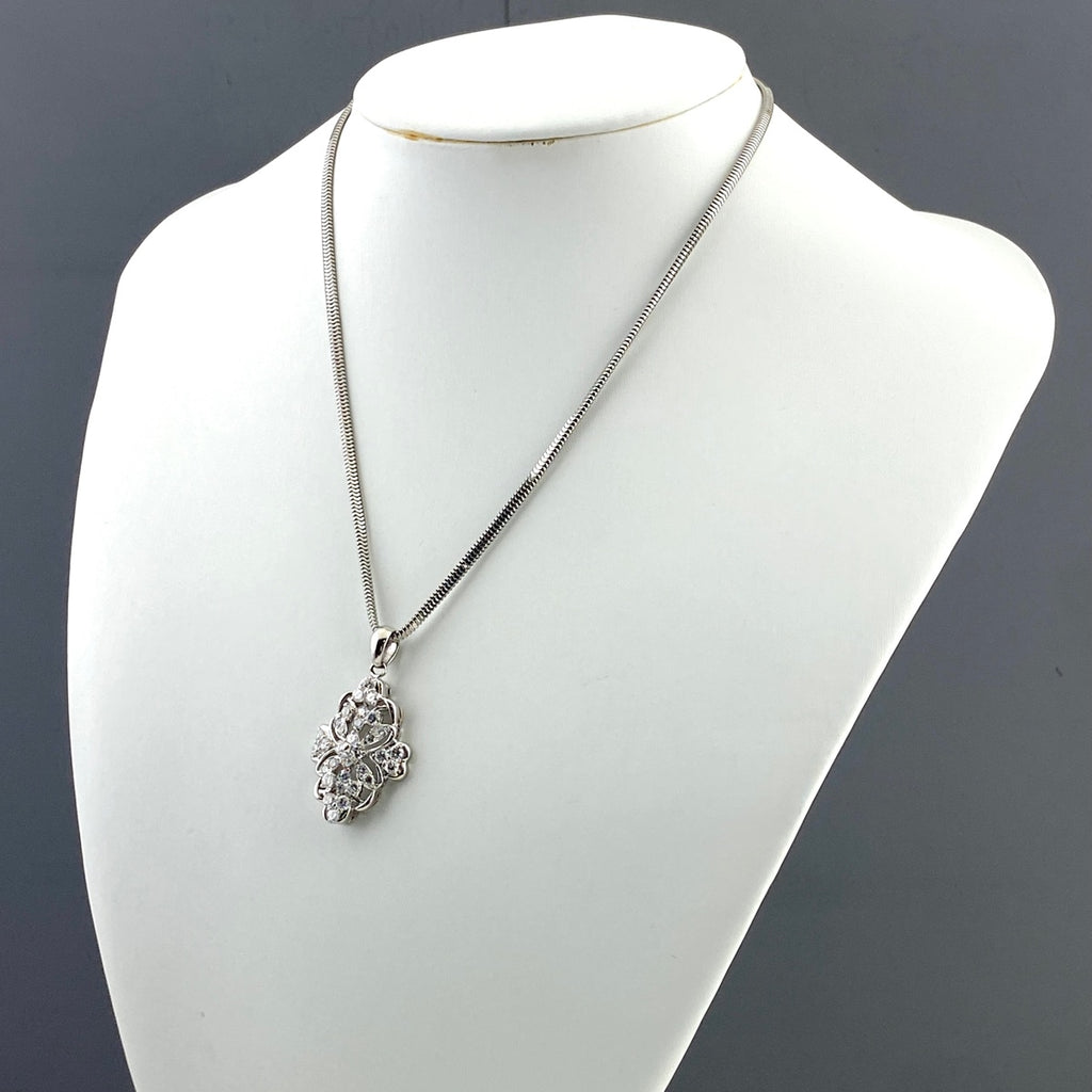 メレダイヤ デザインネックレス プラチナ ペンダント ネックレス Pt900 Pt850 ダイヤモンド レディース 【中古】nbjwl