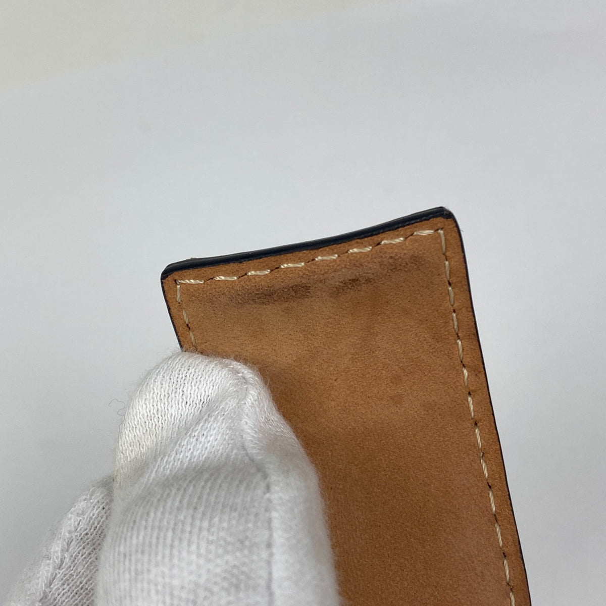 ロエベ レザーブレスレット アナグラム ブラック　黒 ロエベ アナグラム ブレスレット GP×革 ブラック A3717958｜中古