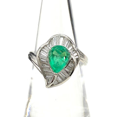 エメラルド デザインリング プラチナ 指輪 メレダイヤ リング 11.5号 Pt900 エメラルド ダイヤモンド レディース 【中古】nbjwl