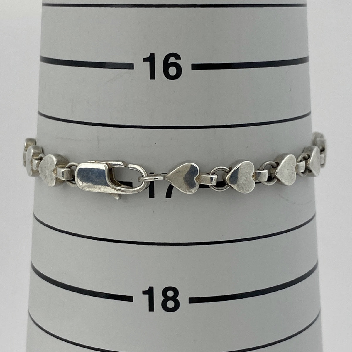 即購入可 Tiffany & Co. シルバーブレスレット ハートチャーム付き ティファニー ハート タグ チャーム ブレスレット（スターリング