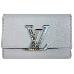 ルイ・ヴィトン ポルトフォイユ カプシーヌ コンパクト 札入れ 小銭入れ 三つ折り財布 トリヨン グレー レディース 【中古】brbag