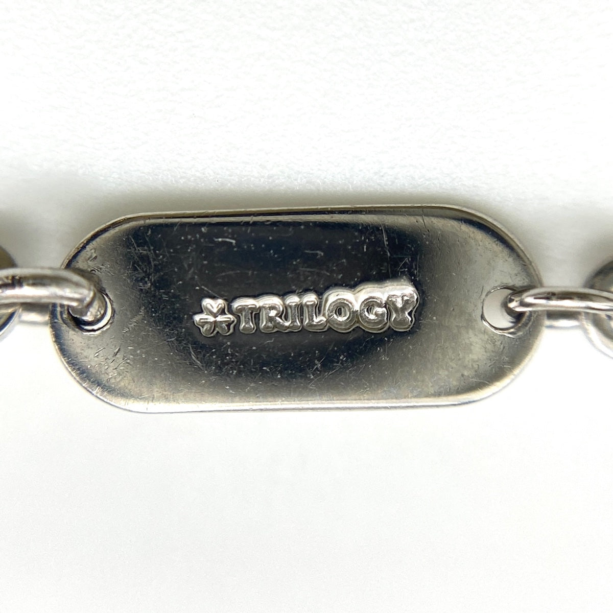 Pt900ダイヤチャーム Pt900/K18YG 中石 0.3ct ダイヤモンド 取り巻き ネックレス