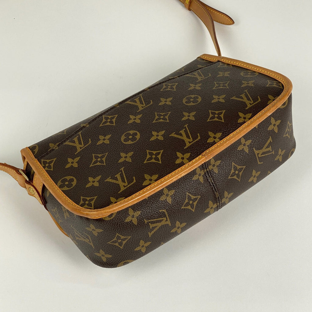 ルイ・ヴィトン ソローニュ 斜め掛け ショルダーバッグ モノグラム ブラウン M42250 レディース 【中古】brbag