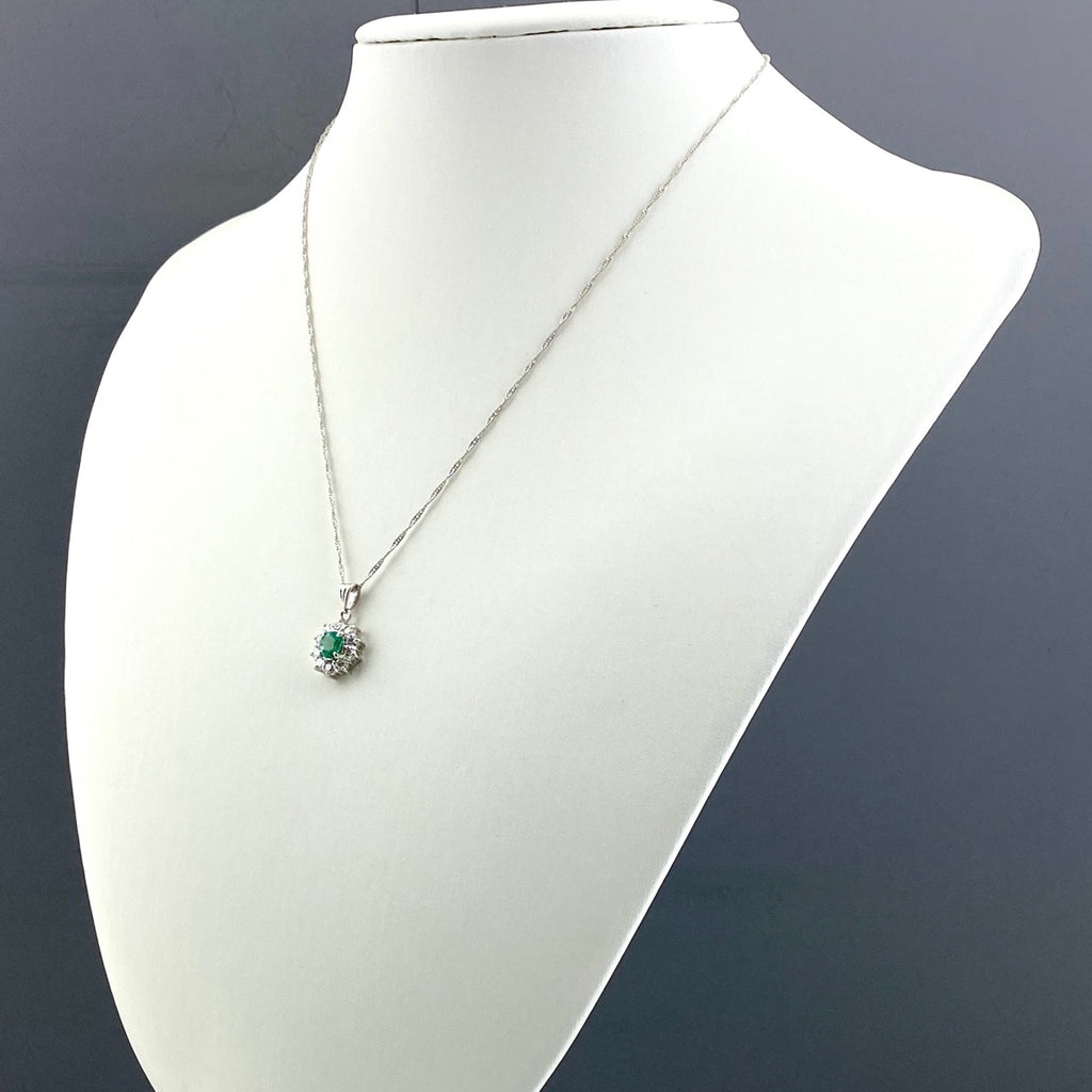 エメラルド デザインネックレス プラチナ ペンダント メレダイヤ ダイヤモンド ネックレス Pt900 Pt850 エメラルド レディース 【中古】nbjwl
