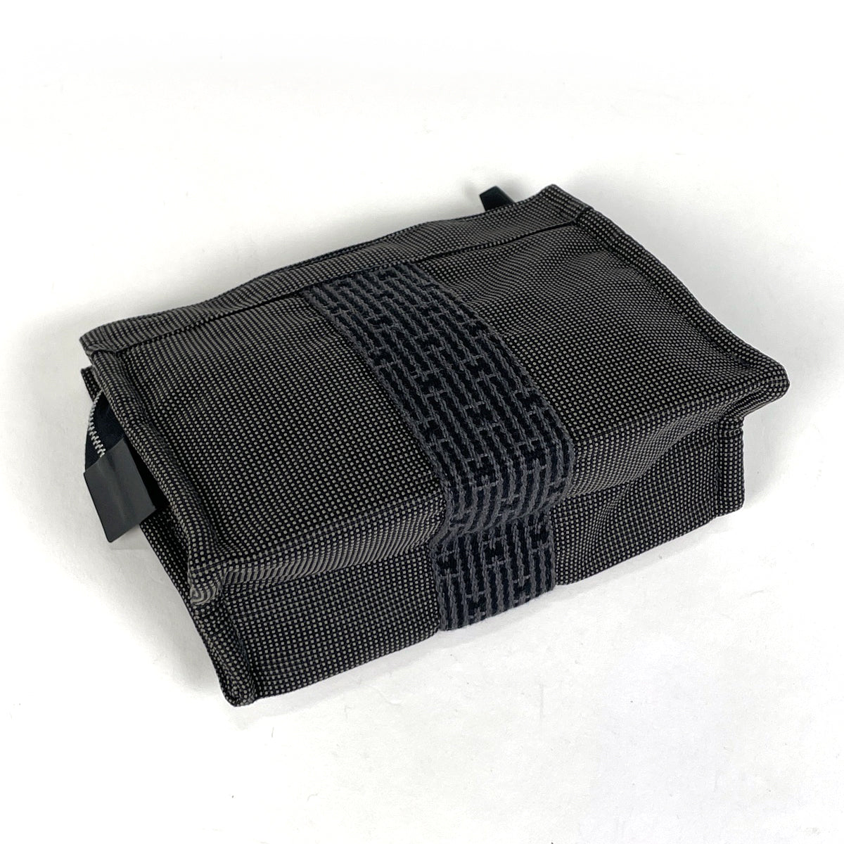 エルメス ボリードポーチ PM シルバー金具 メイクポーチ 小物入れ グレー エルメス ボリードポーチ PM シルバー金具 メイクポーチ 小物