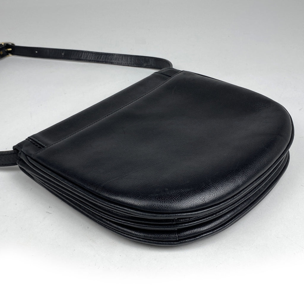イヴ・サンローラン フリンジ ショルダーバッグ 肩掛け ショルダーバッグ レザー ブラック レディース 【中古】brbag