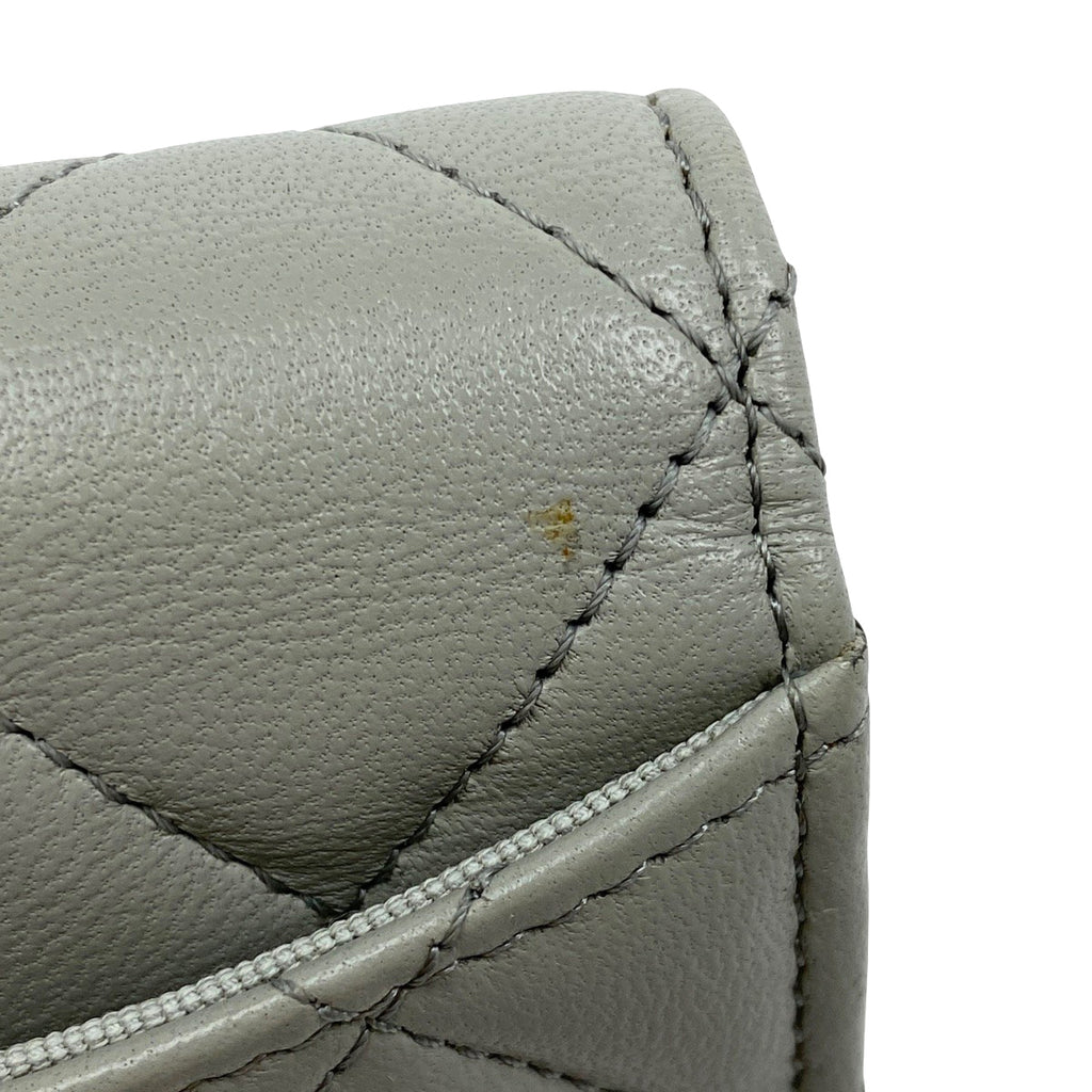 シャネル ココマーク チェーン ウォレット マトラッセ ショルダーバッグ レザー グレー A81465 レディース 【中古】brbag