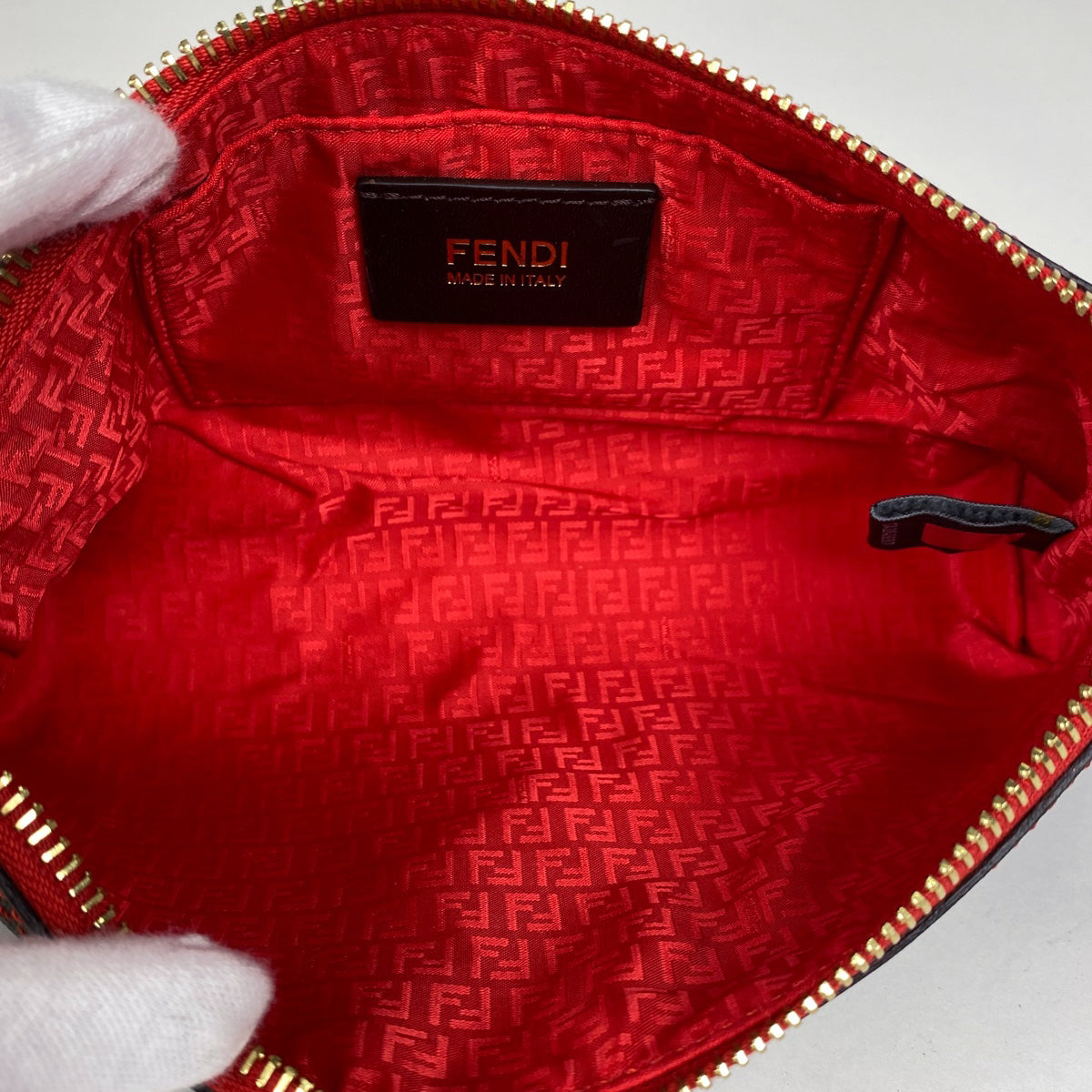 フェンディ　ポーチ　ズッカ柄 フェンディ FENDI ズッカ柄 ポーチ 小物入れ ブラウン ナイロン