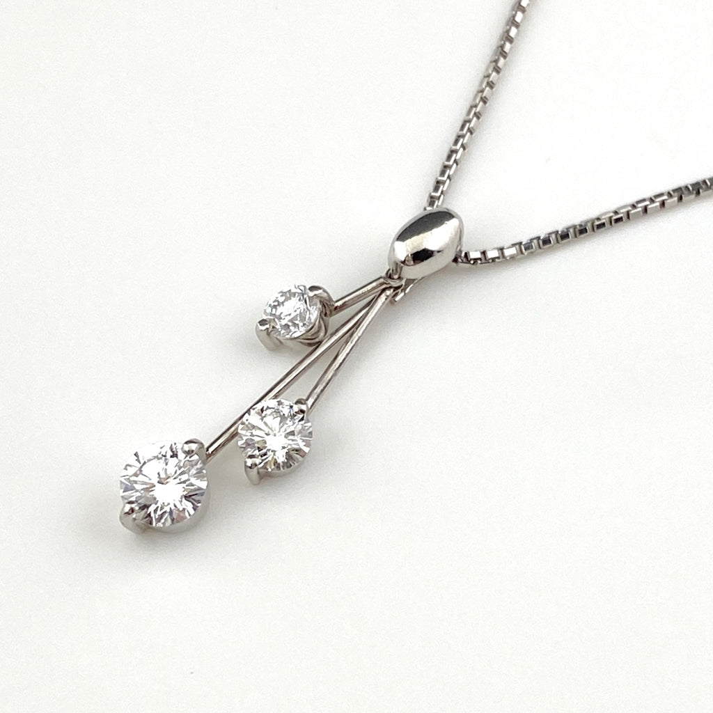 【在庫一掃】 ダイヤモンド デザインネックレス プラチナ ペンダント ネックレス Pt900 Pt850 ダイヤモンド レディース 【中古】 nbjwl