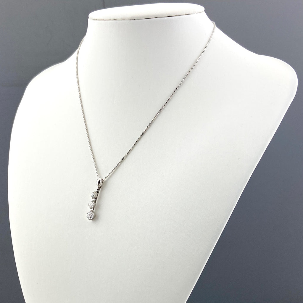【在庫一掃】 ダイヤモンド デザインネックレス プラチナ ペンダント ネックレス Pt900 Pt850 ダイヤモンド レディース 【中古】 nbjwl