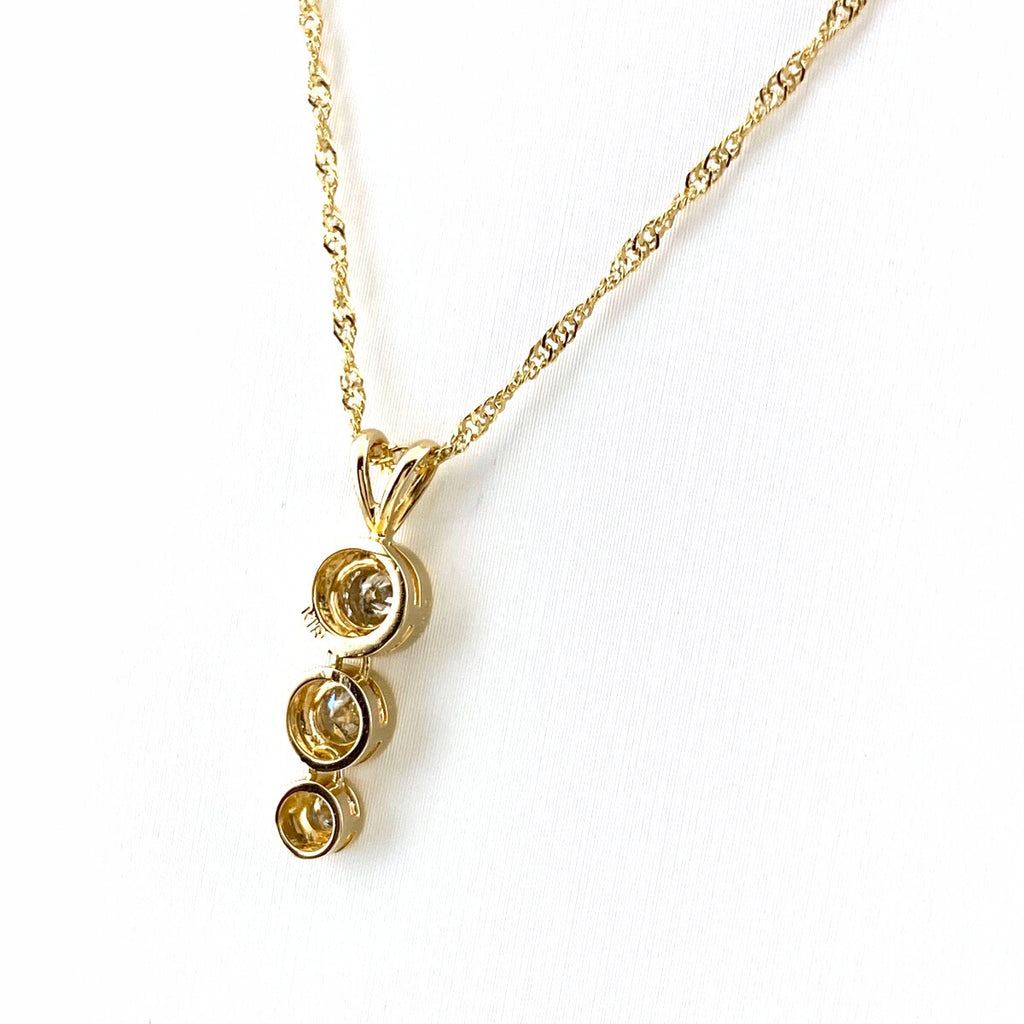 メレダイヤ デザインネックレス YG イエローゴールド ペンダント ネックレス K18 ダイヤモンド レディース 【中古】nbjwl