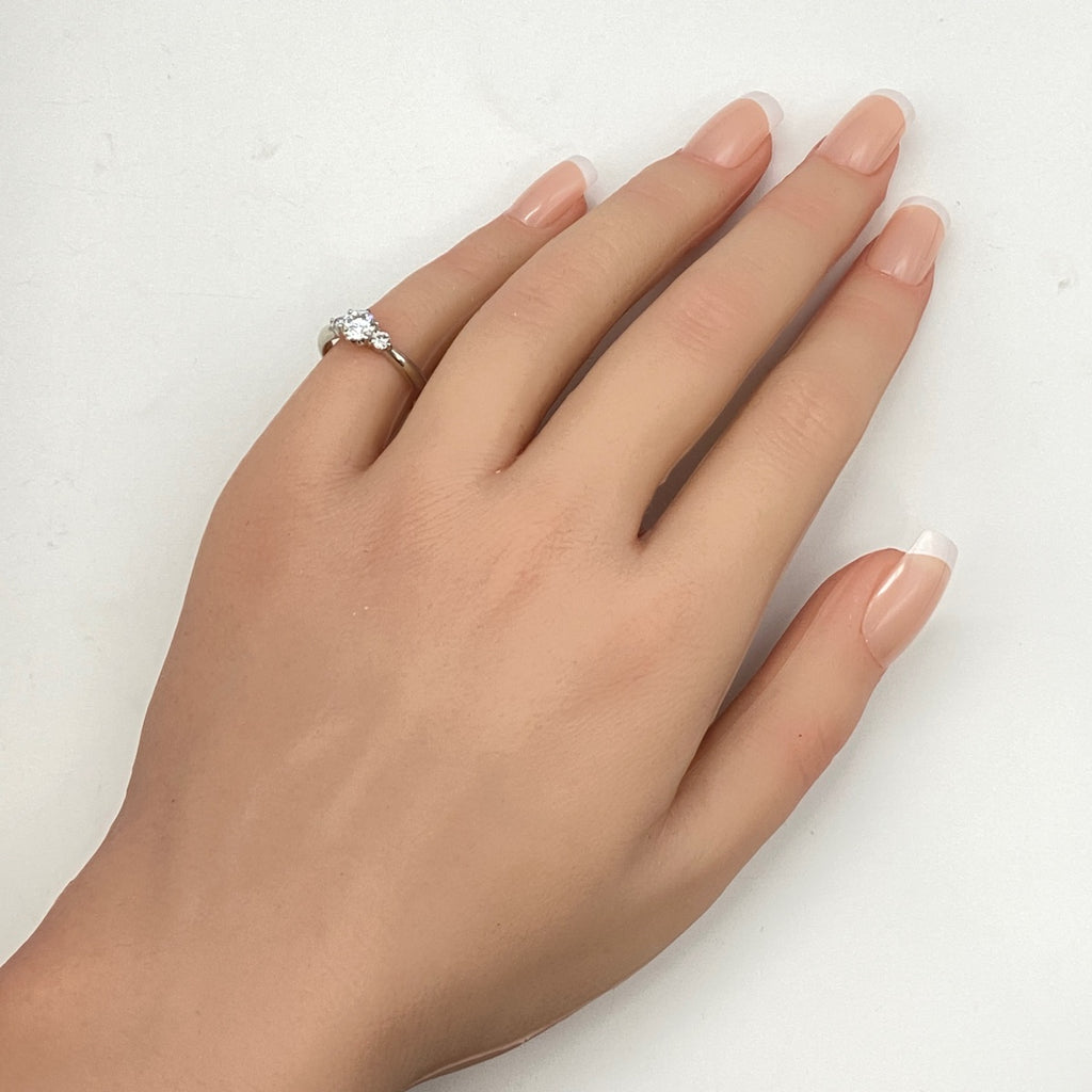 ダイヤモンド デザインリング プラチナ メレダイヤ 指輪 リング 7.5号 Pt900 ダイヤモンド レディース 【中古】nbjwl