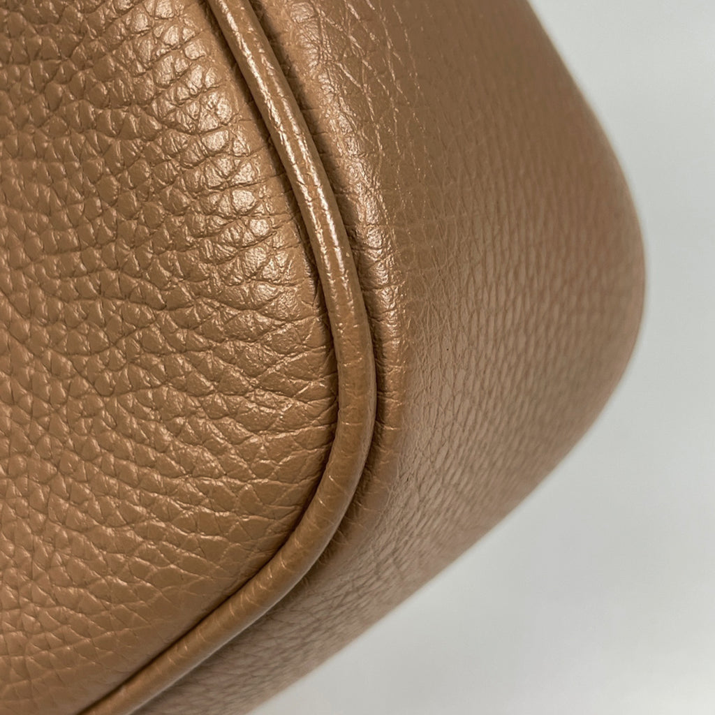 グッチ ソーホー ショルダーバッグ タッセル フリンジ ショルダーバッグ レザー ベージュ 308364 レディース 【中古】brbag