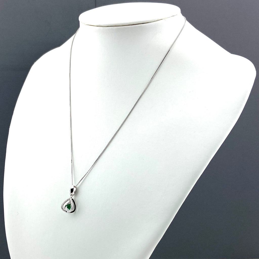 エメラルド デザインネックレス プラチナ ペンダント メレダイヤ ダイヤモンド スイング ネックレス Pt900 Pt850 エメラルド レディース 【中古】nbjwl
