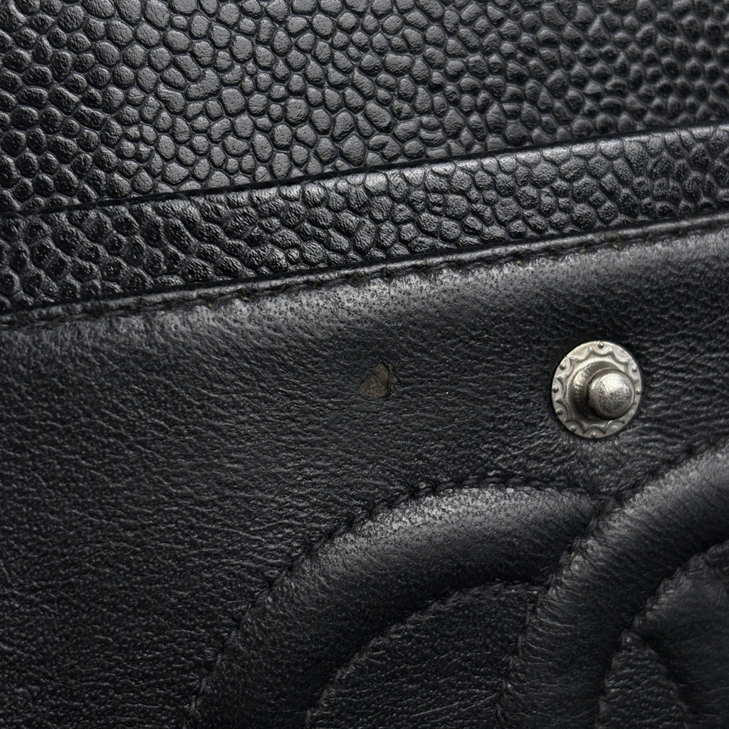 シャネル マトラッセ ダブルフラップ クロスボディバッグ キャビアスキン ブラック A01112 レディース 中古 brbag