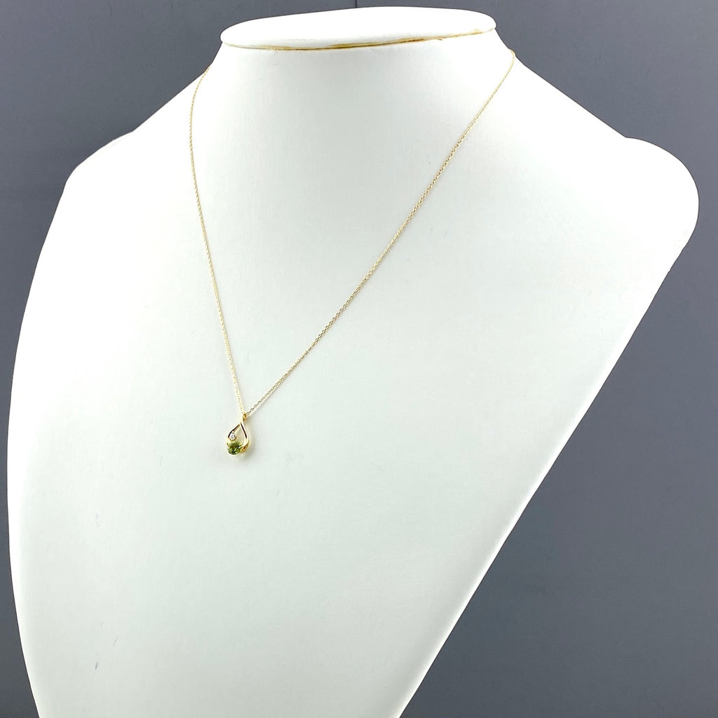スタージュエリー ペリドット デザインネックレス YG イエローゴールド ペンダント メレダイヤ ネックレス K18 ペリドット ダイヤモンド レディース 【中古】brjwl