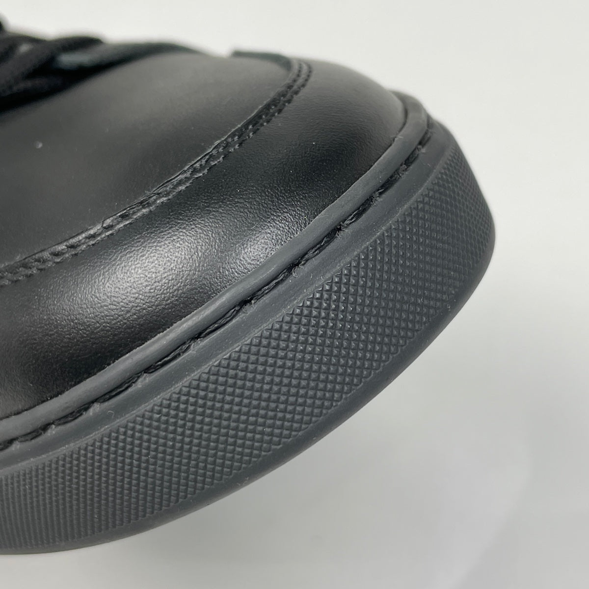 バイセル公式】ルイ・ヴィトン ロゴ スニーカー ハイカット バッグ