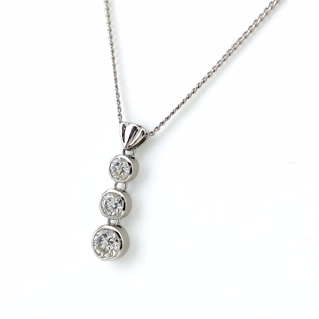 メレダイヤ デザインネックレス プラチナ ペンダント ネックレス Pt900 Pt850 ダイヤモンド レディース 【中古】nbjwl