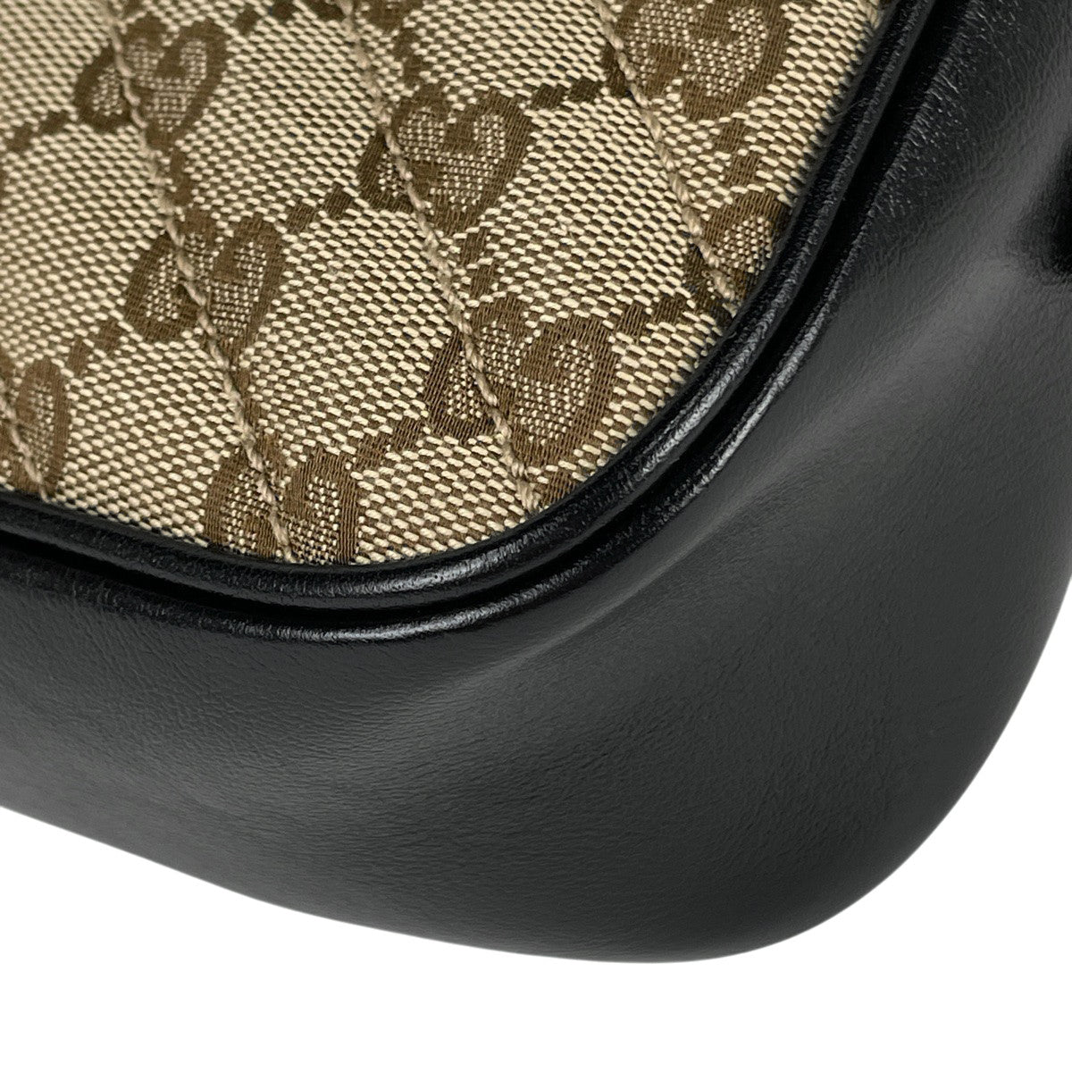 値下げ！グッチ GGマーモント レザー チェーンショルダーバッグ 447632 グッチ GGマーモント チェーン ショルダーバッグ 447632｜ブランド買取