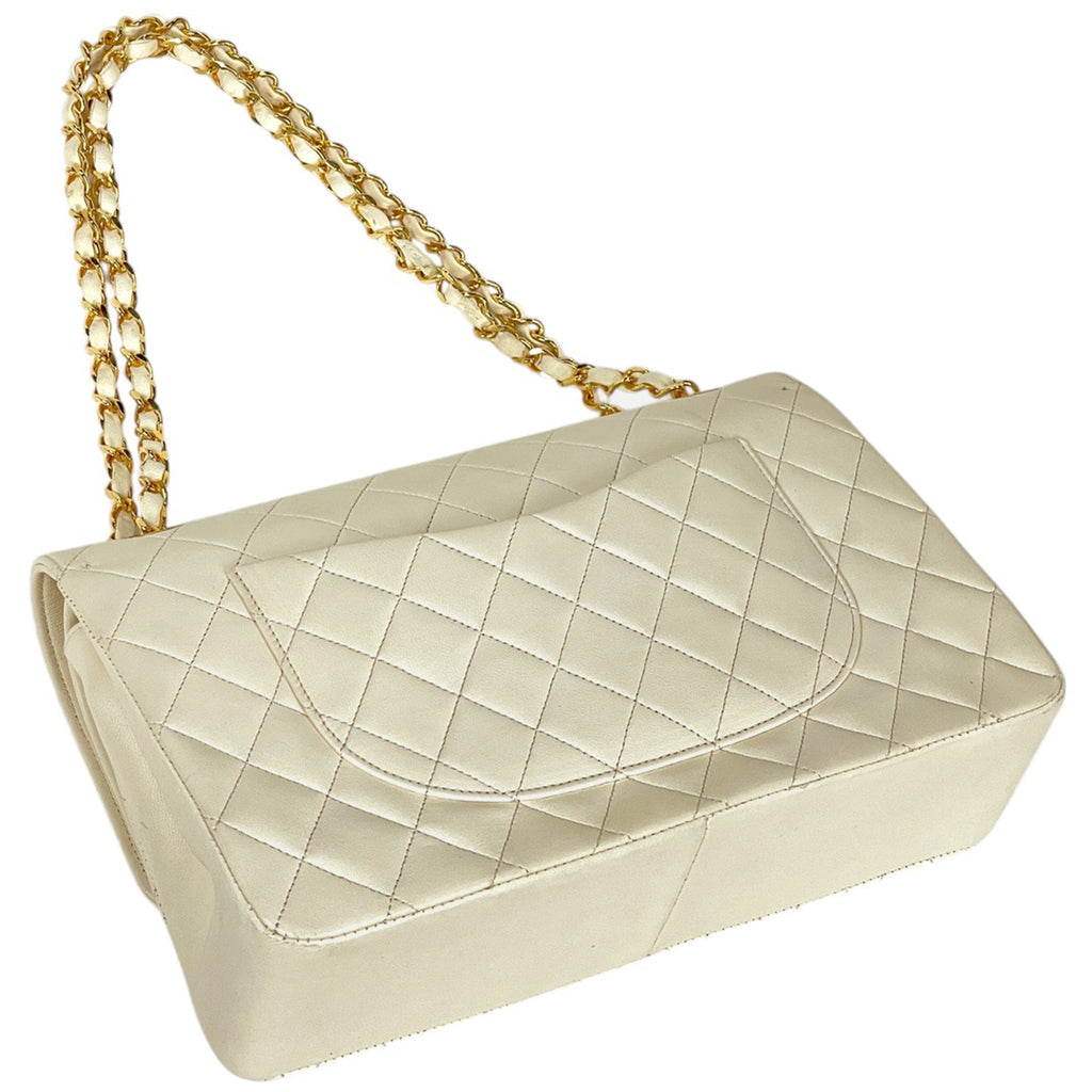 【ジャンク品】シャネル マトラッセ Wフラップ チェーン ショルダーバッグ ココマーク ショルダーバッグ レザー ホワイト レディース 【中古】 brbag